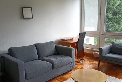 1-Zimmerwohnung mit Küche, DuscheWc, Waschmaschine und Parkplatz zimmer