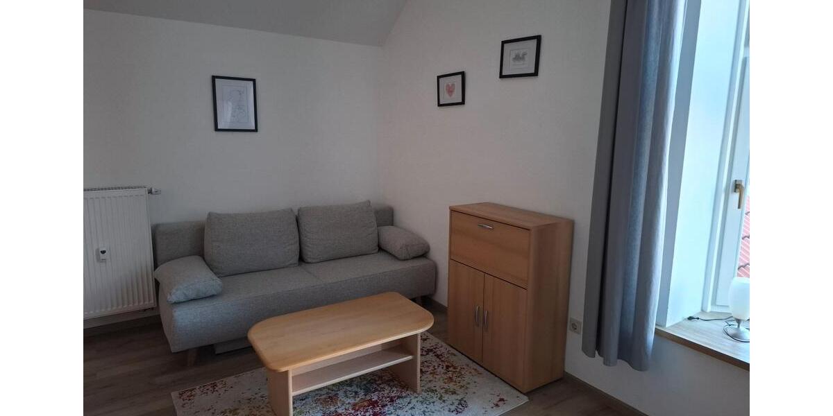 Etagenwohnung Störnstein - 1 Zimmer, 28 m&sup2;, 300&euro; | Angebot:25782812