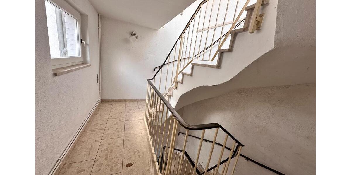 Etagenwohnung Helmstedt - 3 Zimmer, 120 m&sup2;, 800&euro; | Angebot:26412632