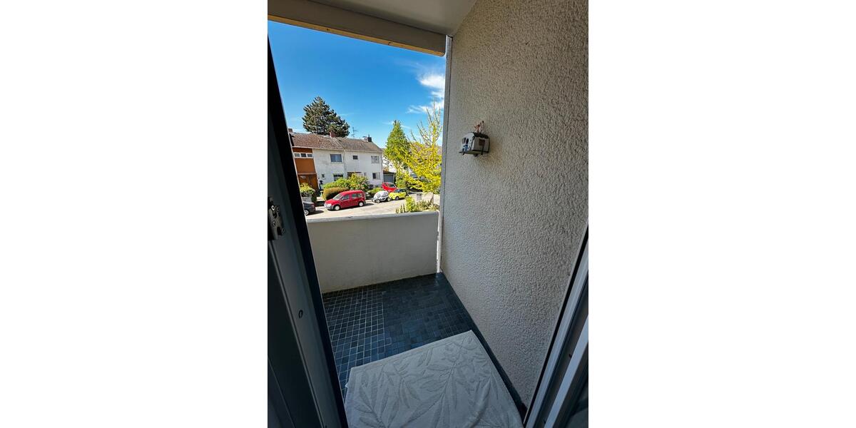 Etagenwohnung Mainz Lerchenberg - 2 Zimmer, 70 m&sup2;, 1.200&euro; | Angebot:26705544