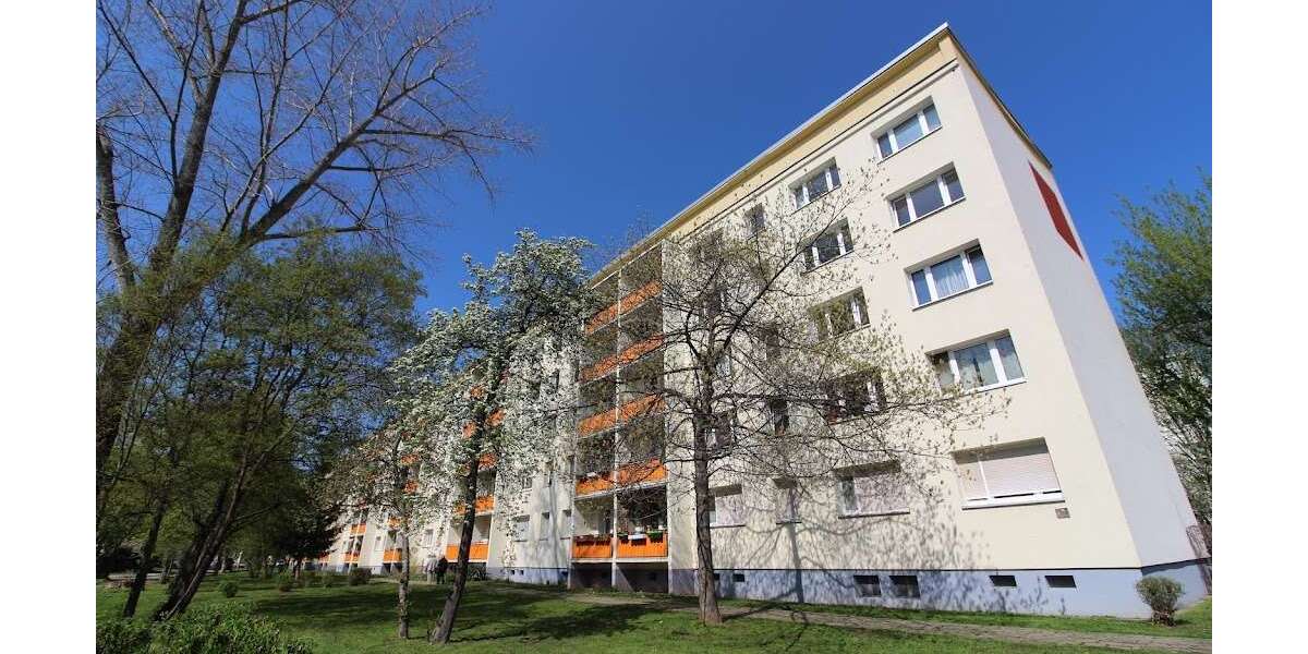 Etagenwohnung Halle (Saale) Halle-Neustadt - 2 Zimmer, 49 m&sup2;, 308&euro; | Angebot:27068752