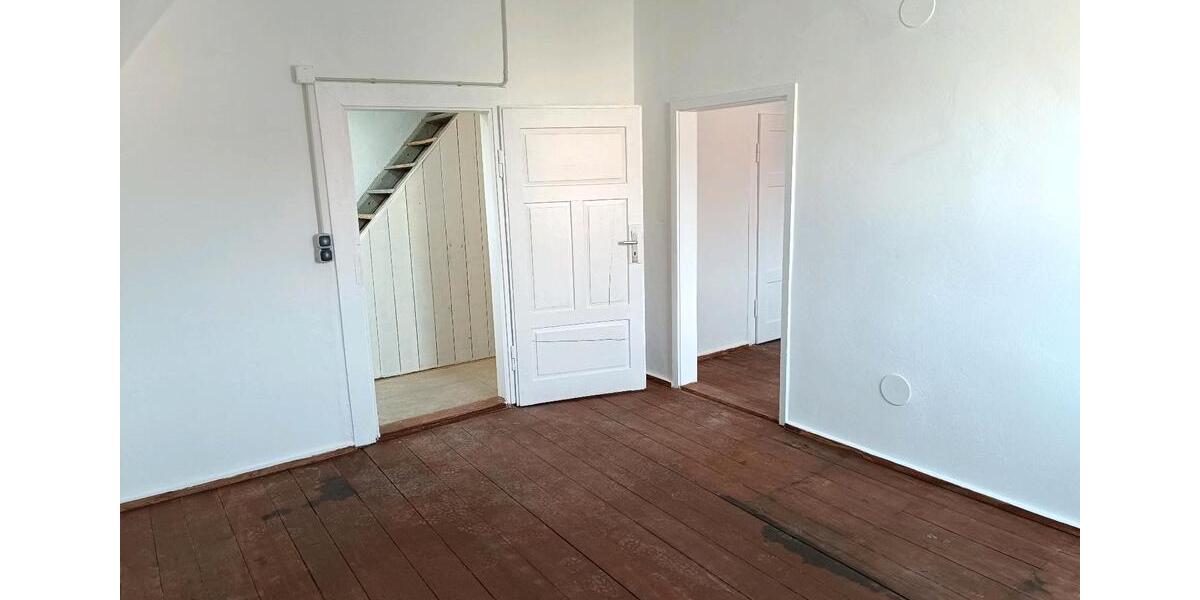 Etagenwohnung Röttenbach - 4 Zimmer, 65 m&sup2;, 400&euro; | Angebot:26121150