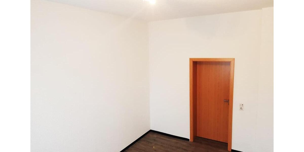 Etagenwohnung Neustadt in Sachsen - 5 Zimmer, 160 m&sup2;, 960&euro; | Angebot:25723747