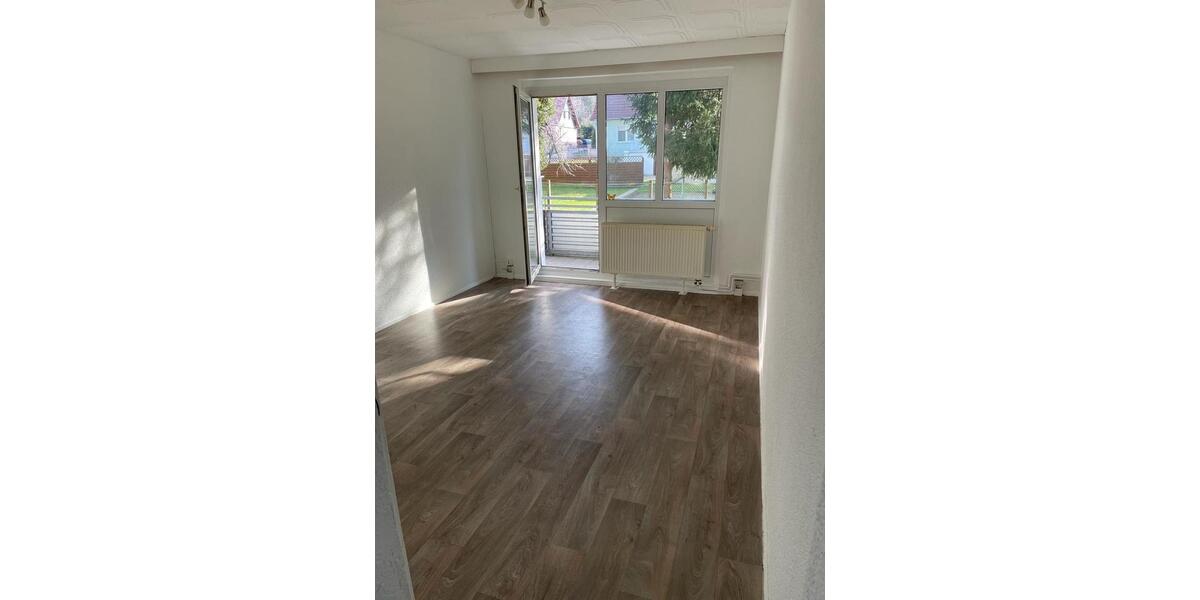 Etagenwohnung An der Schmücke - 3 Zimmer, 58 m&sup2;, 420&euro; | Angebot:26678228