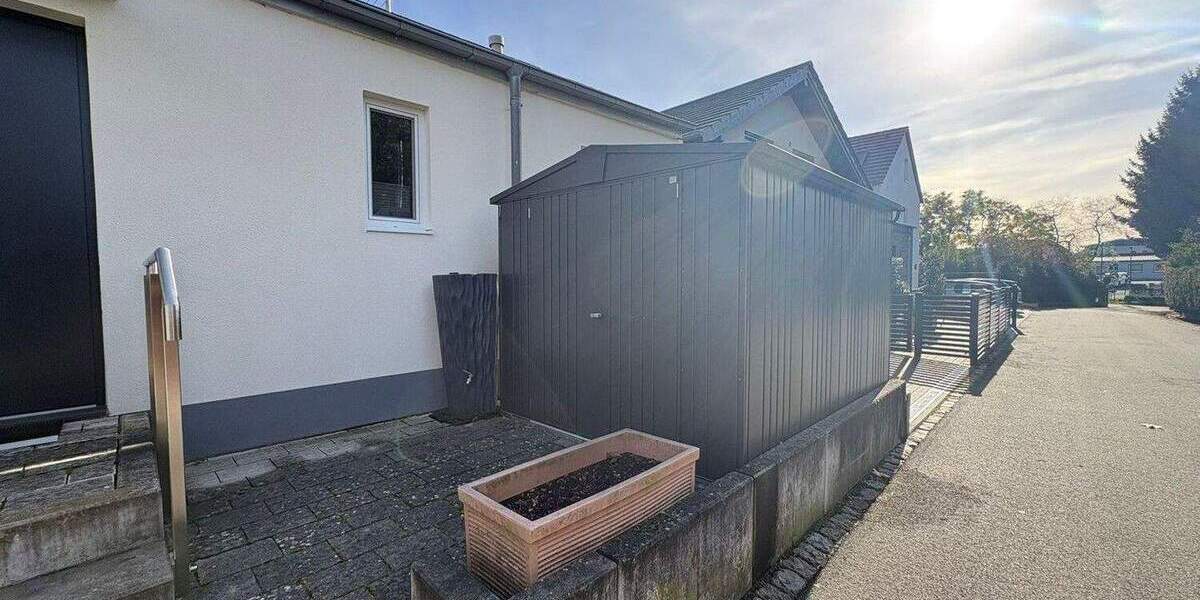 Etagenwohnung Bickenbach - 2 Zimmer, 80 m&sup2;, 1.250&euro; | Angebot:24991837