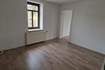 Etagenwohnung Staßfurt - 4 Zimmer, 94 m&sup2;, 611&euro; | Angebot:25547092