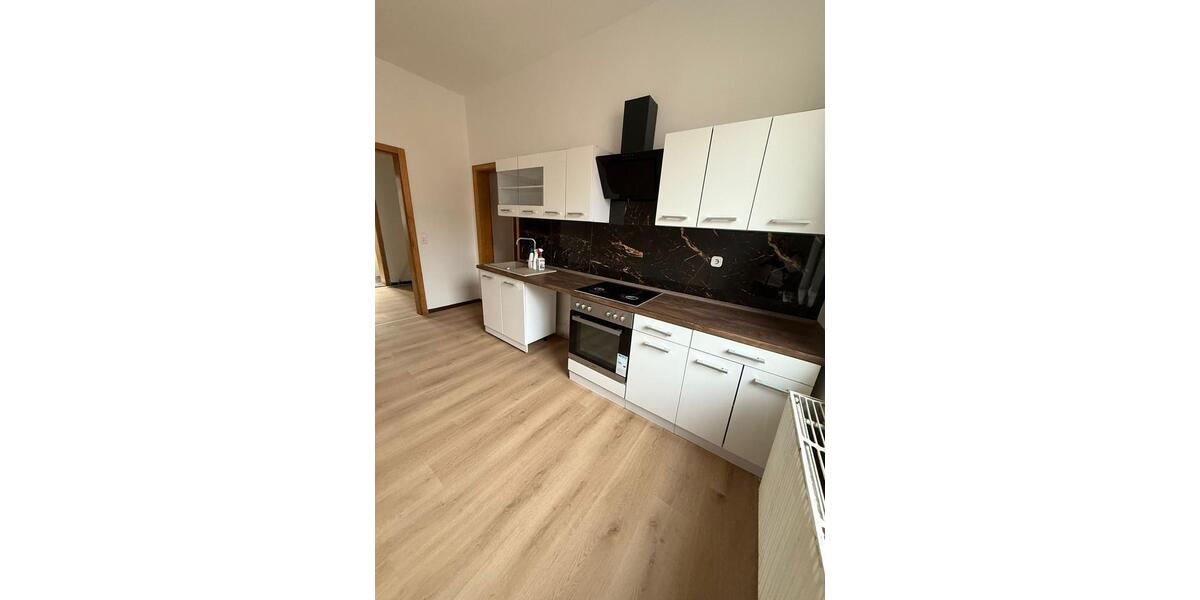 Etagenwohnung Hof Altstadt - 3 Zimmer, 90 m&sup2;, 650&euro; | Angebot:26614908
