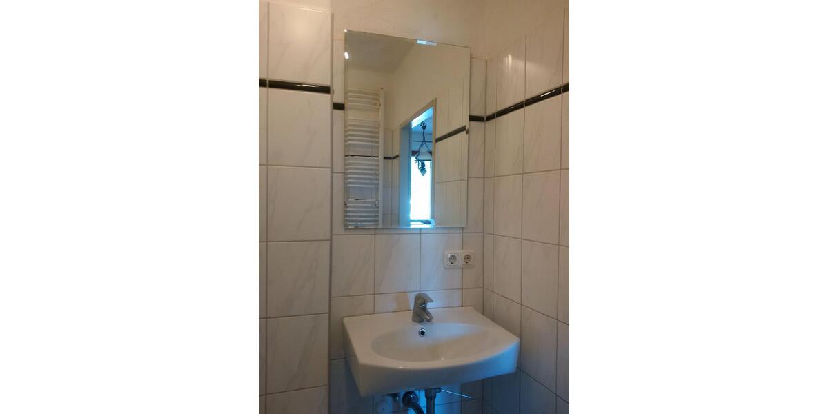 Dachgeschoßwohnung Cham - 2 Zimmer, 45 m&sup2;, 480&euro; | Angebot:26186727