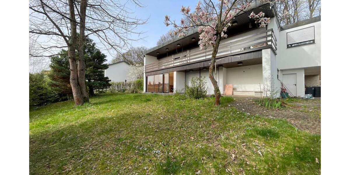 Einfamilienhaus Bad Kissingen - 7 Zimmer, 190 m&sup2;, 1.500&euro; | Angebot:27233746