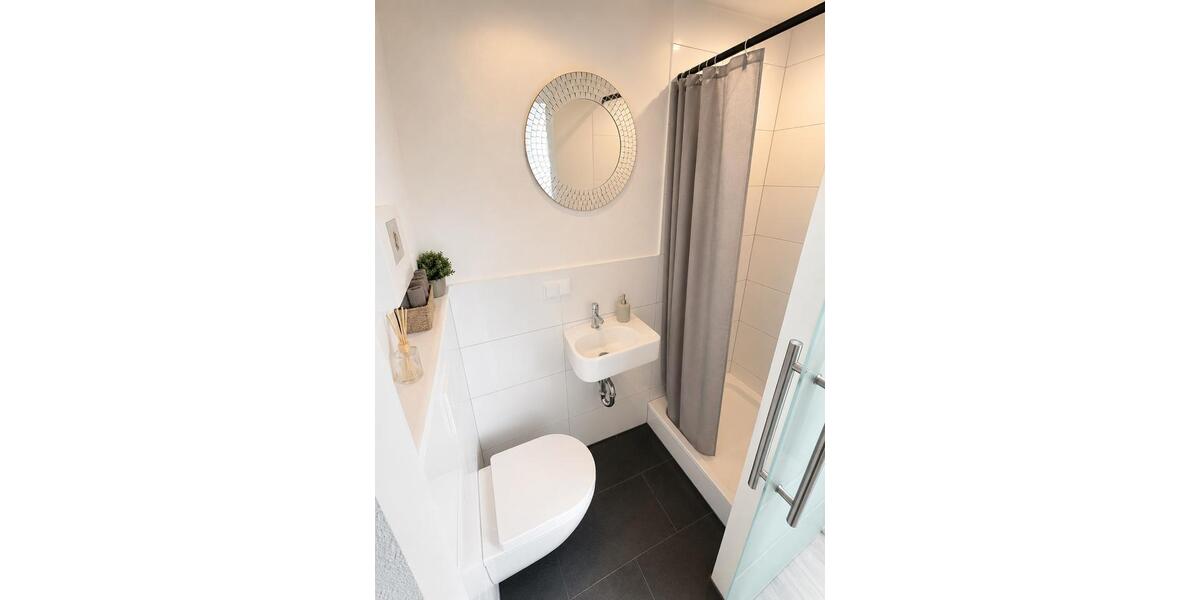 Dachgeschoßwohnung Krefeld Fischeln - 1 Zimmer, 32 m&sup2;, 500&euro; | Angebot:26591583