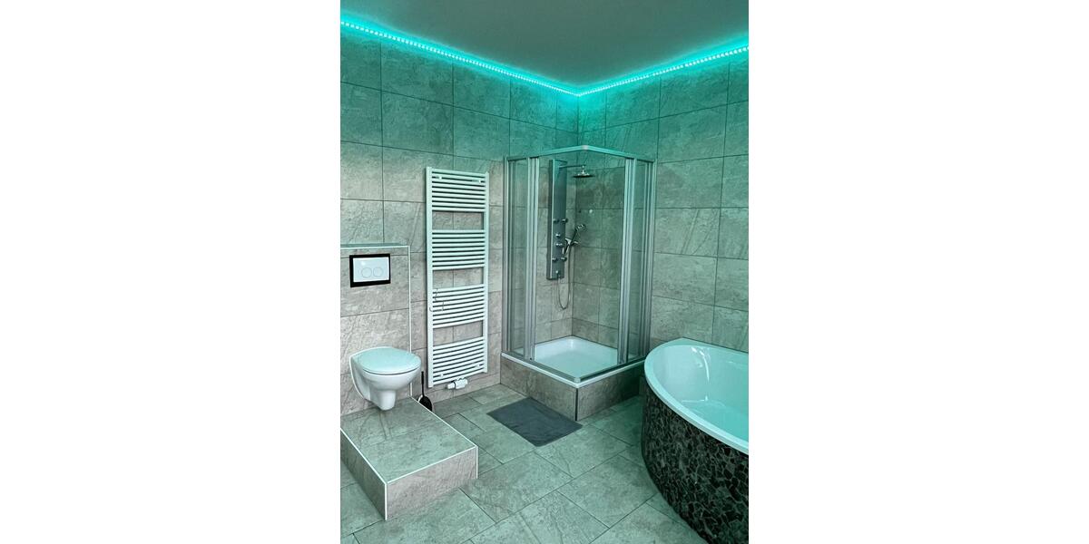 Wohnen auf Zeit Backnang - 3 Zimmer, 180 m&sup2;, 2.770&euro; | Angebot:26210791