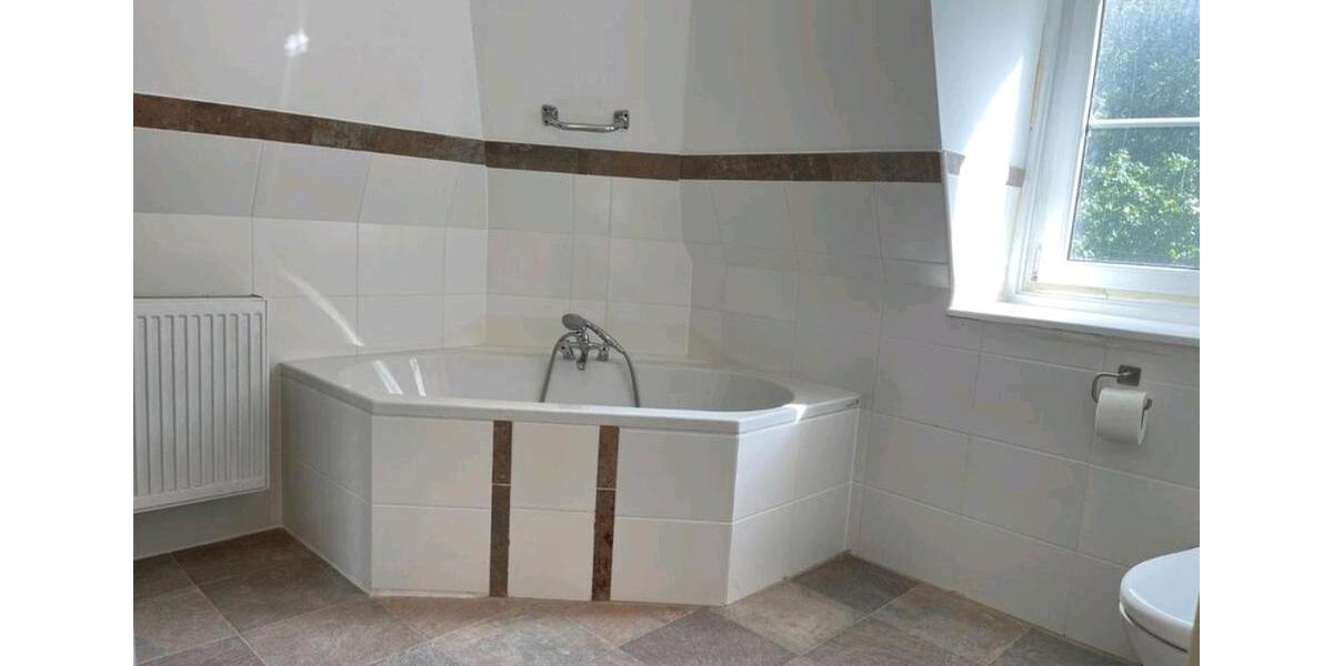 Etagenwohnung Niesky - 3 Zimmer, 104 m&sup2;, 676&euro; | Angebot:26636812