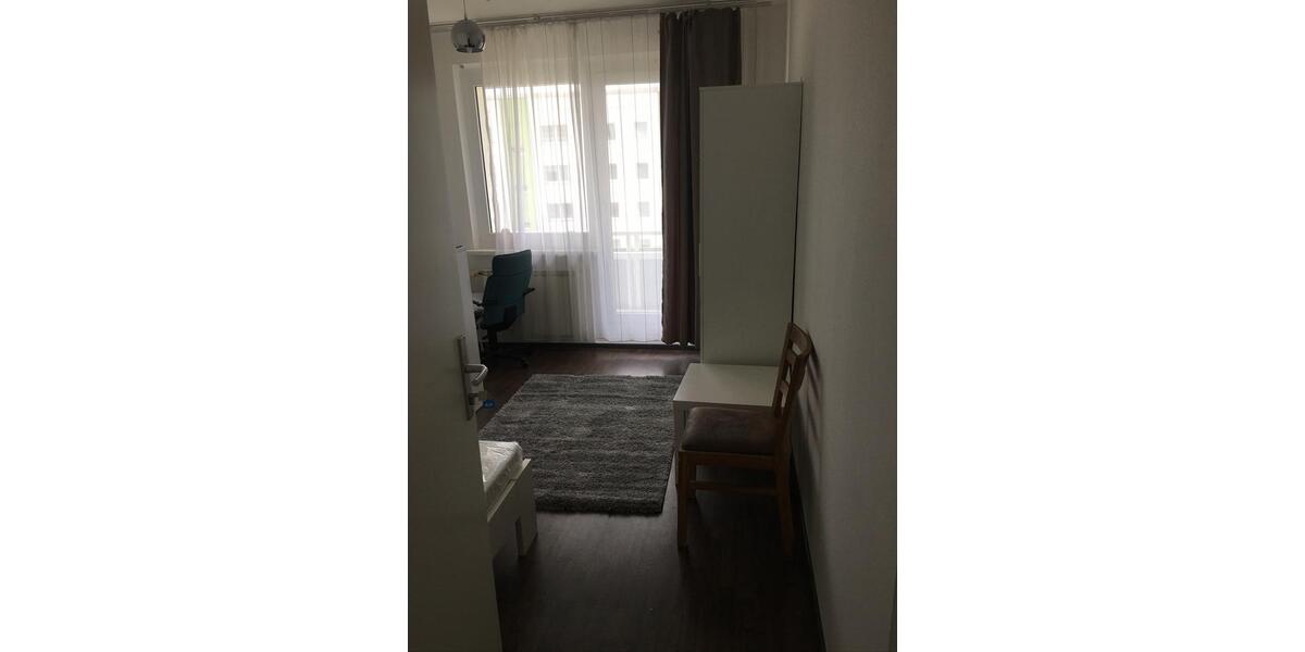 Wohnen auf Zeit Berlin Treptow-Köpenick - 4 Zimmer, 18 m&sup2;, 630&euro; | Angebot:26447131