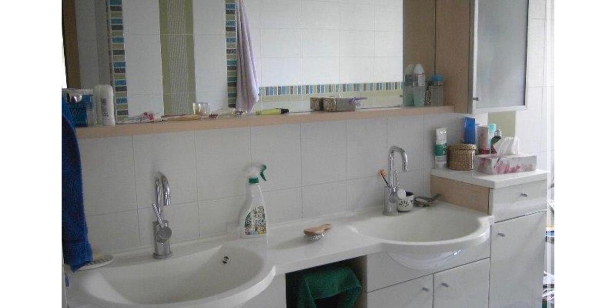 Erdgeschoßwohnung Perl - 5 Zimmer, 120 m&sup2;, 1.400&euro; | Angebot:24841907