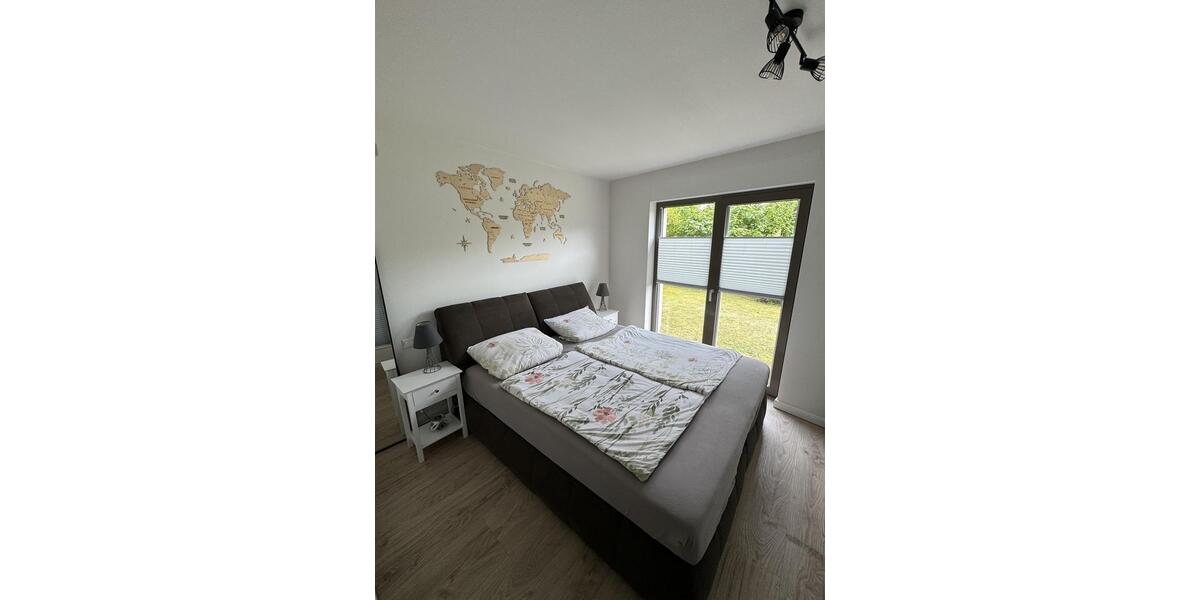 Erdgeschoßwohnung Rostock Hohe Düne - 3 Zimmer, 100 m&sup2;, 1.500&euro; | Angebot:25053839