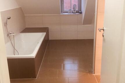 Wohnung Volkach - 3.5 Zimmer, 80 m&sup2;, 950&euro; | Angebot:24415550