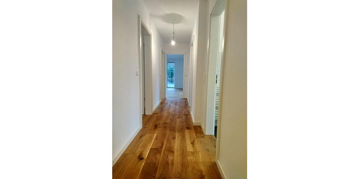 Etagenwohnung Marburg Marbach - 3 Zimmer, 80 m&sup2;, 1.480&euro; | Angebot:26416296