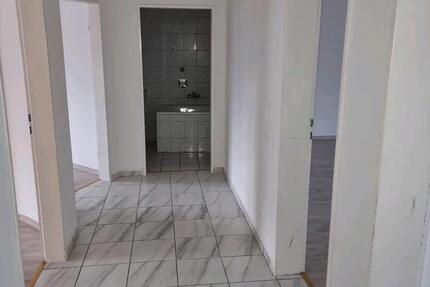 ​☀️ Zentrale & Helle 3-Zimmer-Wohnung mit Traumbalkon im 3. OG! zimmer