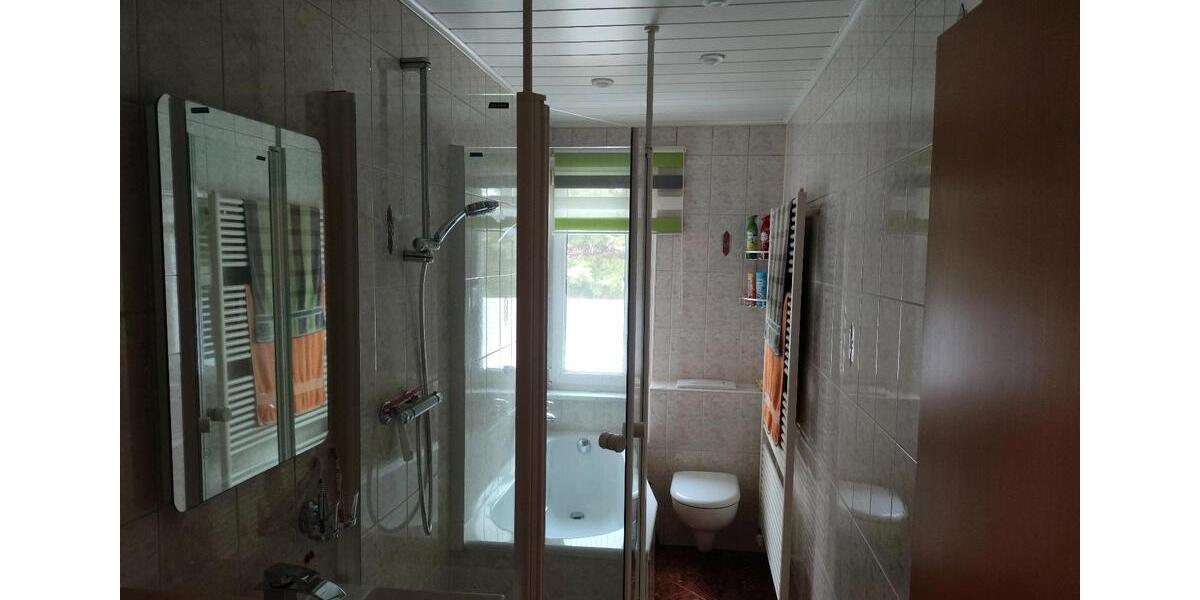 Etagenwohnung Haselbachtal - 4 Zimmer, 84 m&sup2;, 655&euro; | Angebot:24712845