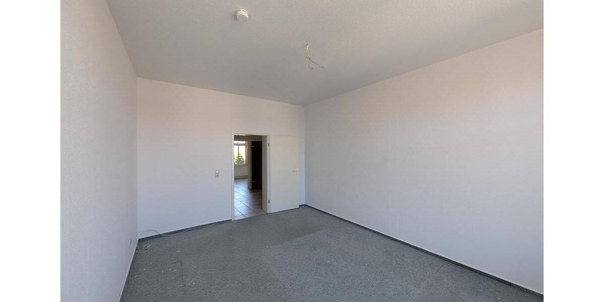 Etagenwohnung Meuselwitz - 3 Zimmer, 81 m&sup2;, 486&euro; | Angebot:26413440
