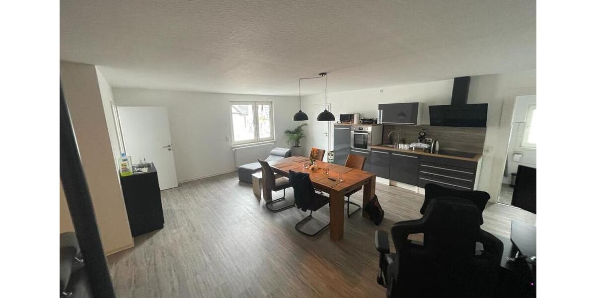 Etagenwohnung Langgöns - 2 Zimmer, 70 m&sup2;, 900&euro; | Angebot:26429894