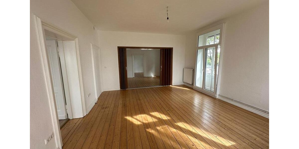 Wunderschöne Wohnung in denkmalgeschüzter Stadtvilla - Barnstorf 3 zimmer