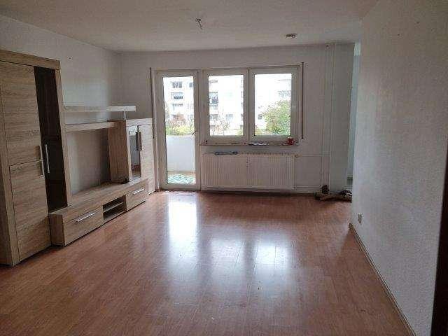 Erdgeschoßwohnung Saarlouis - 3 Zimmer, 83 m&sup2;, 700&euro; | Angebot:23538018