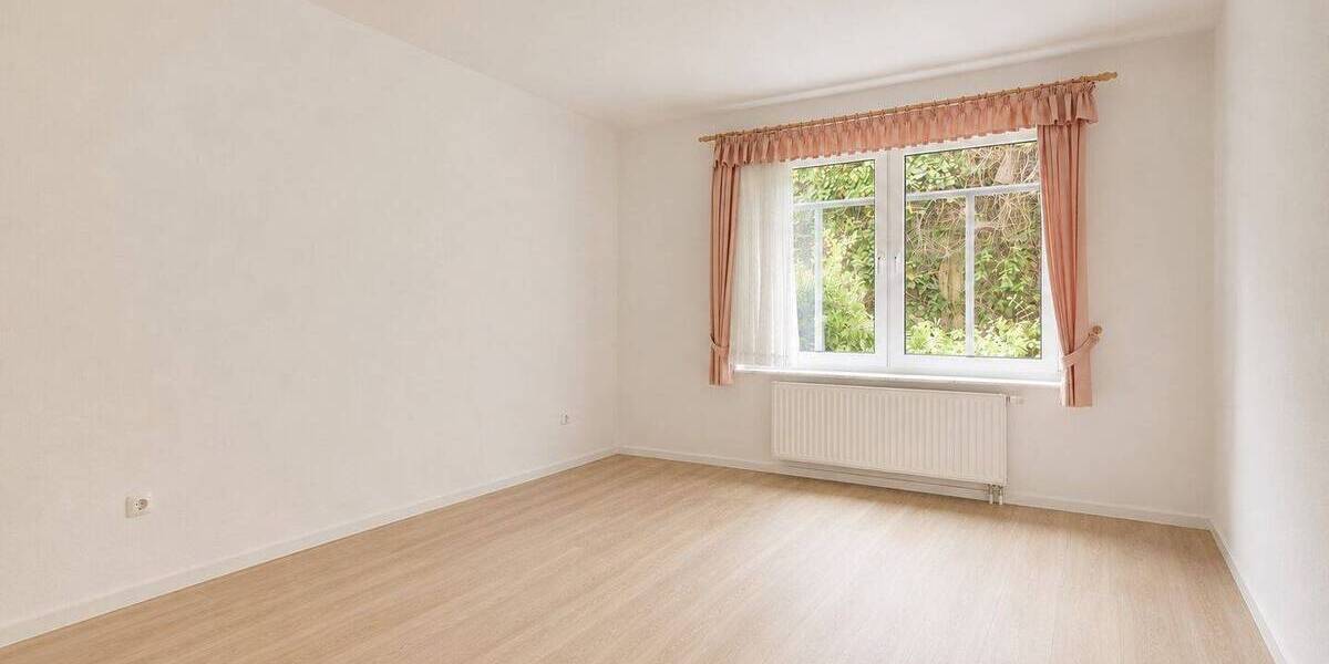 Etagenwohnung Achim - 2 Zimmer, 90 m&sup2;, 995&euro; | Angebot:26730442
