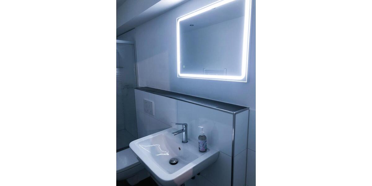 Etagenwohnung Mönchengladbach - 2 Zimmer, 72 m&sup2;, 749&euro; | Angebot:25238950