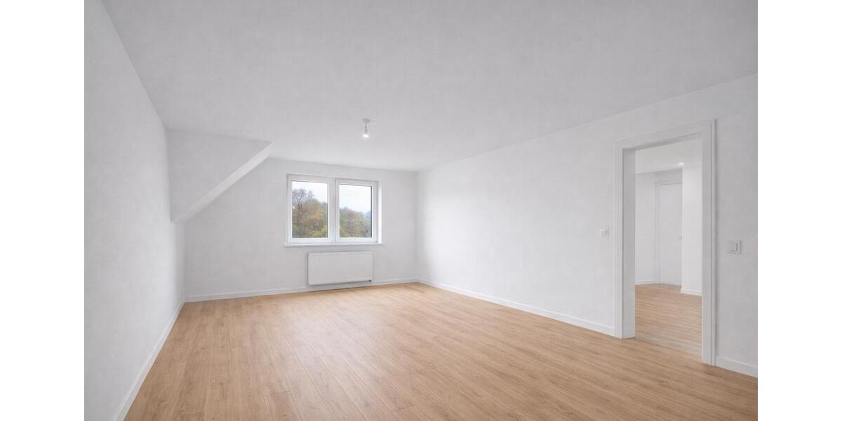 Dachgeschoßwohnung Ebersburg - 5 Zimmer, 127 m&sup2;, 1.579&euro; | Angebot:24622697