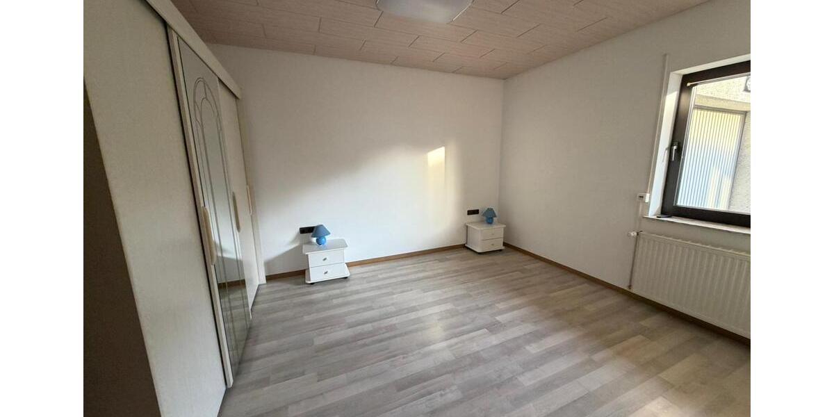 ELW 2ZKB Teilmöbliert 2 zimmer