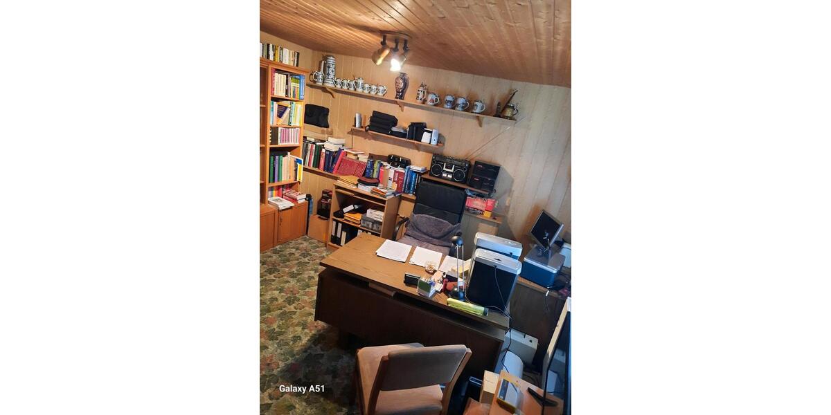 Einfamilienhaus Neuhaus am Rennweg - 6 Zimmer, 100 m&sup2;, 700&euro; | Angebot:26162714