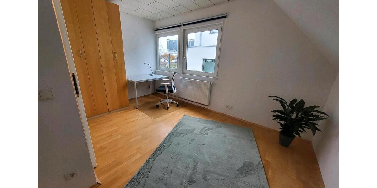 Wohnen auf Zeit Troisdorf - 8 Zimmer, 32 m&sup2;, 650&euro; | Angebot:26146015