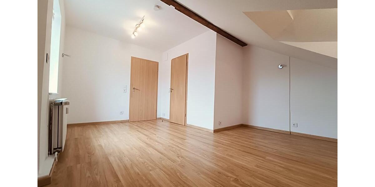 Dachgeschoßwohnung Lüdenscheid - 1.5 Zimmer, 48 m&sup2;, 420&euro; | Angebot:26587529