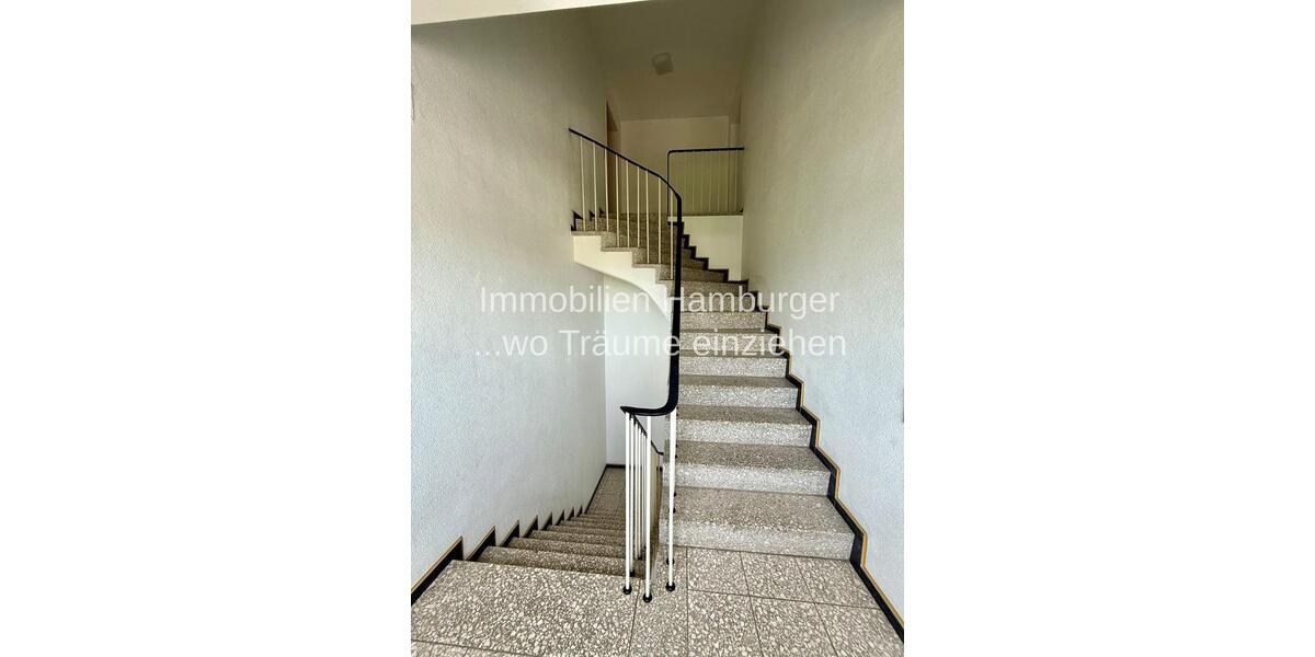 Dachgeschoßwohnung Schwerte - 3 Zimmer, 72 m&sup2;, 615&euro; | Angebot:26501496