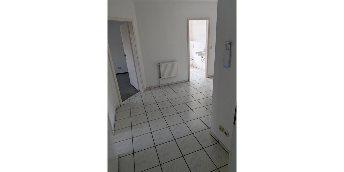 Dachgeschoßwohnung Sülzetal - 2 Zimmer, 67 m&sup2;, 402&euro; | Angebot:26629520