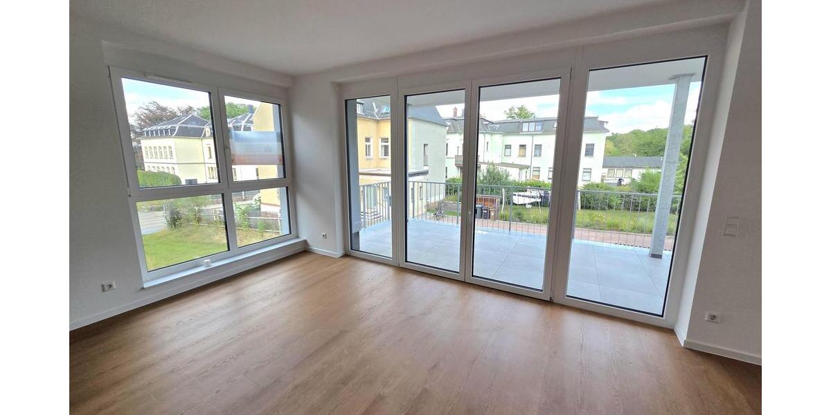 Großzügige 3-Zimmer-Wohnung mit XXL-Balkon im 1.OG -Neubau-Tiefgarage-Aufzug! - Etagenwohnung Burgstädt Burkersdorf | Angebot:26617302