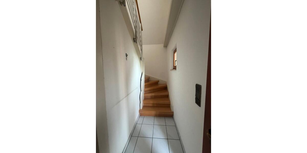 Einfamilienhaus Eggolsheim - 5 Zimmer, 135 m&sup2;, 1.650&euro; | Angebot:26634670