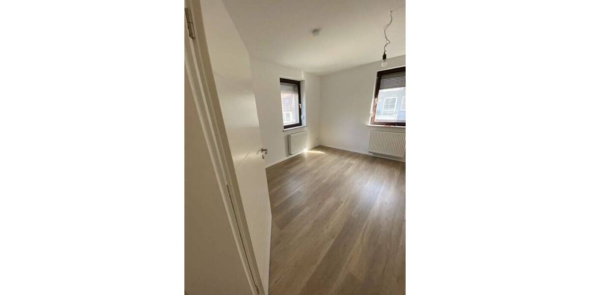 Etagenwohnung Fürth Innenstadt - 2 Zimmer, 57 m&sup2;, 735&euro; | Angebot:26080209