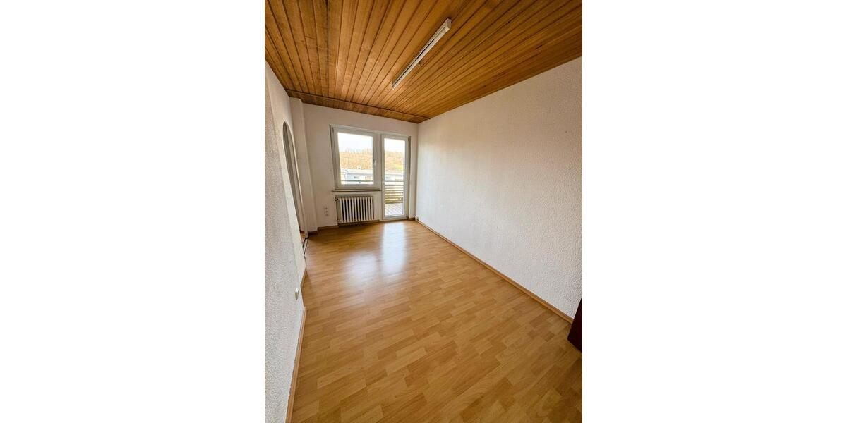 Maisonettenwohnung Maßbach - 5 Zimmer, 146 m&sup2;, 1.250&euro; | Angebot:25965571