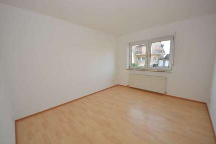 Wohnung Mülheim-Kärlich Kärlich - 2 Zimmer, 34 m&sup2;, 400&euro; | Angebot:24680613