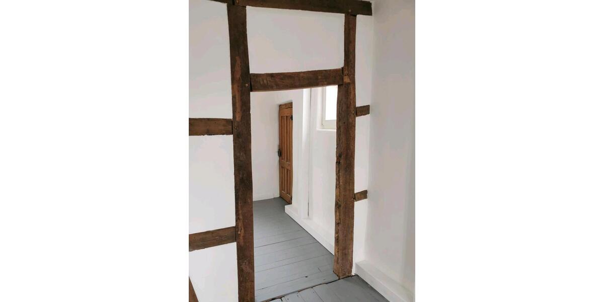 Etagenwohnung Andernach - 5 Zimmer, 111 m&sup2;, 1.000&euro; | Angebot:24748831