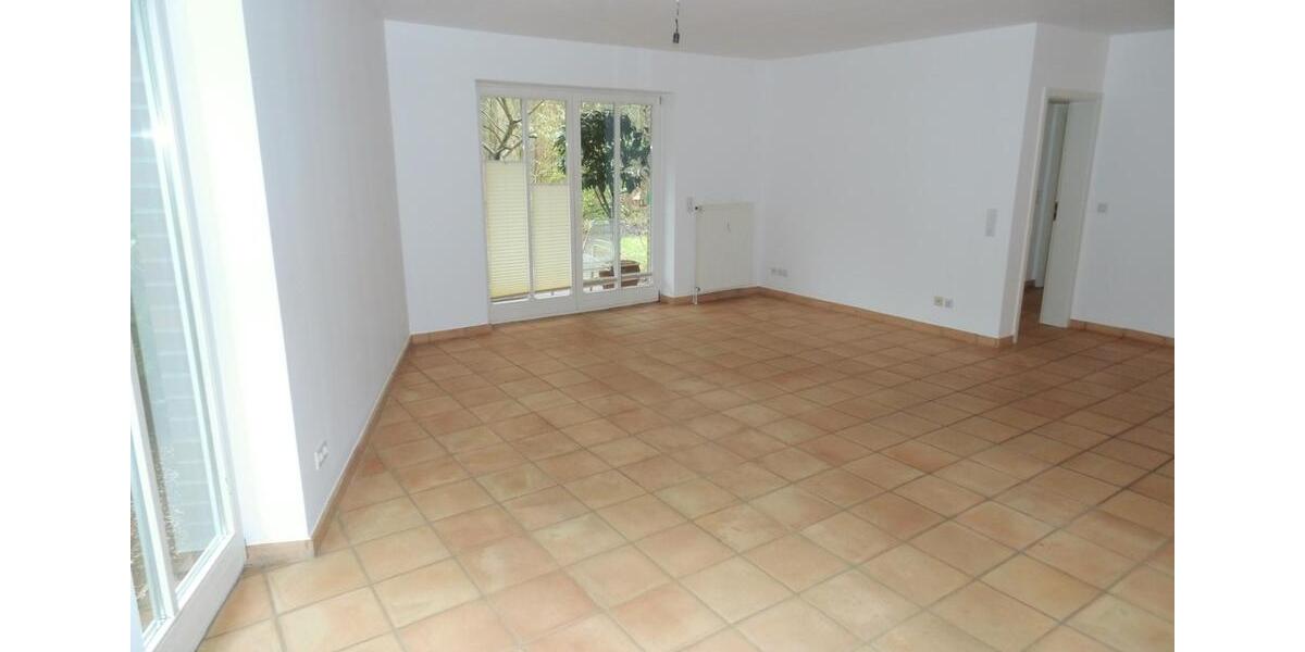 Erdgeschoßwohnung Hamburg Altona - 3 Zimmer, 121 m&sup2;, 2.825&euro; | Angebot:26689190