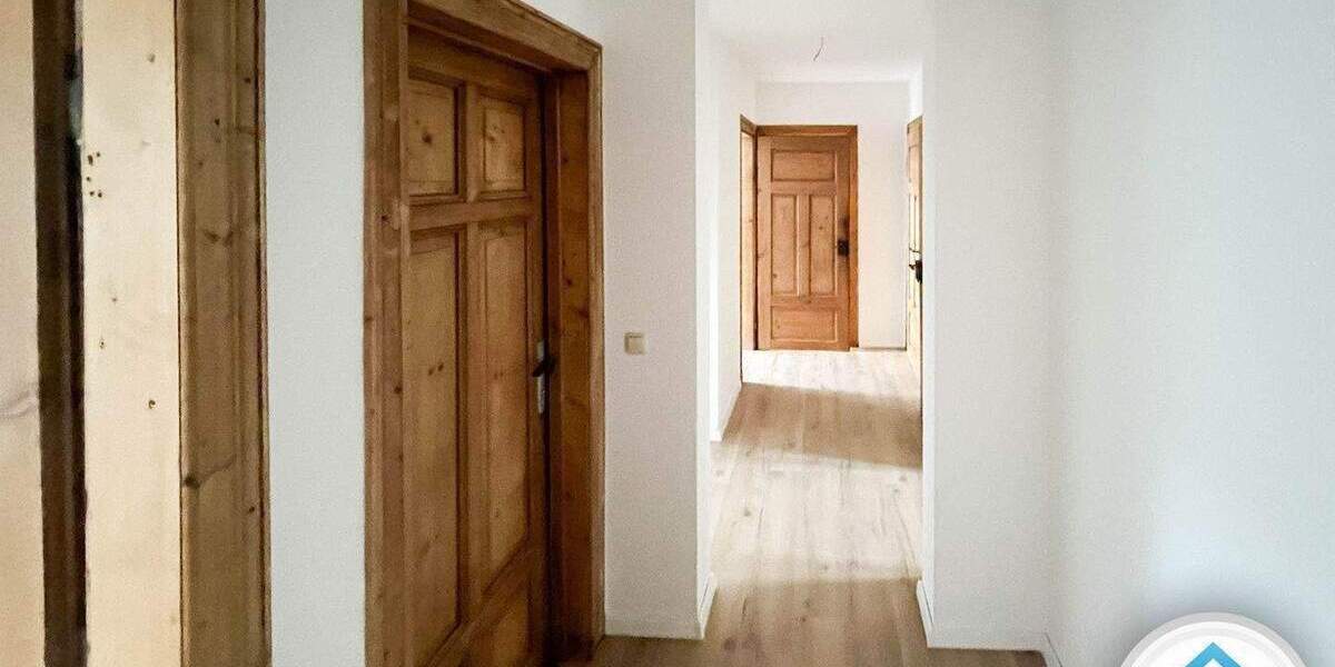 Etagenwohnung Altenburg Nord - 2 Zimmer, 60 m&sup2;, 295&euro; | Angebot:26607110