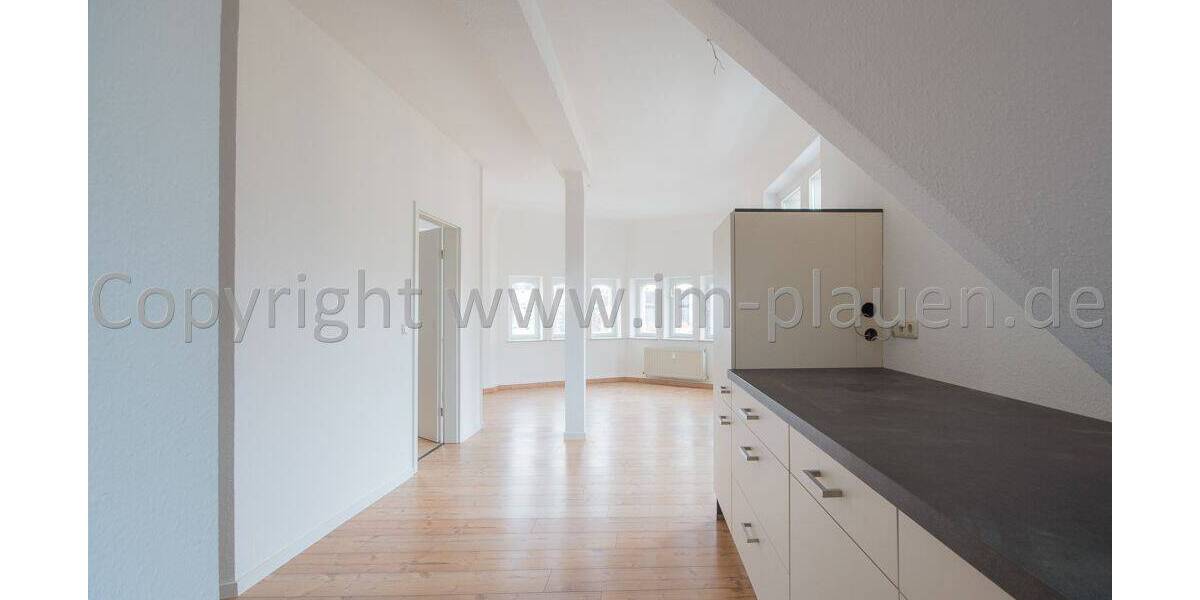 Etagenwohnung Plauen Stadtmitte - 2 Zimmer, 65 m&sup2;, 380&euro; | Angebot:26834910