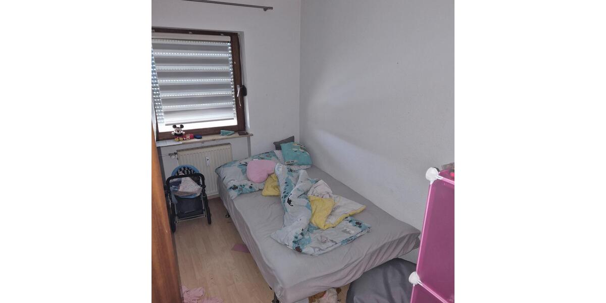 Erdgeschoßwohnung Villingen-Schwenningen Schwenningen - 4 Zimmer, 120 m&sup2;, 1.000&euro; | Angebot:26022104