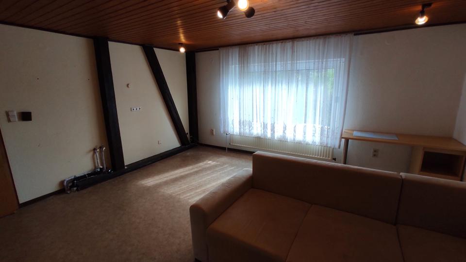 Etagenwohnung Alsfeld - 1.5 Zimmer, 45 m&sup2;, 300&euro; | Angebot:26670547