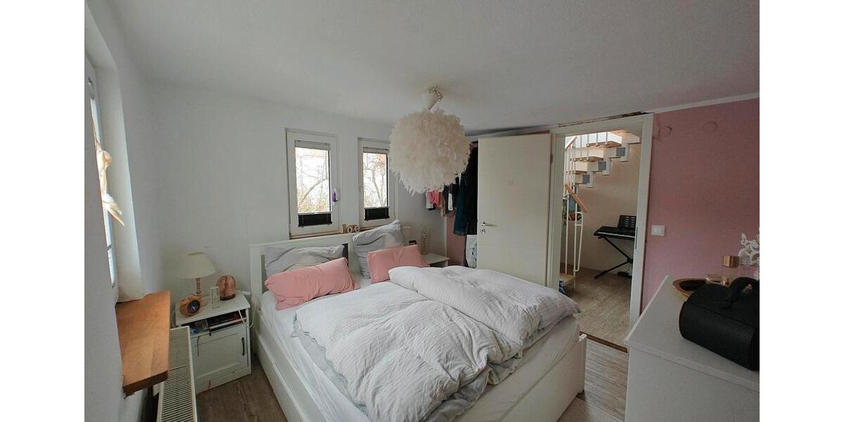 Wohnen auf Zeit Bad Nauheim - 4 Zimmer, 120 m&sup2;, 2.400&euro; | Angebot:25961573