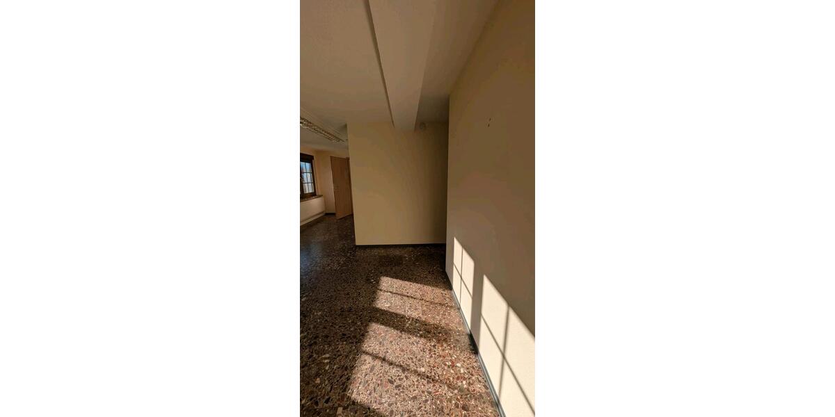 Gewerbeobjekt Stadtroda - 300&euro; | Angebot:22655338