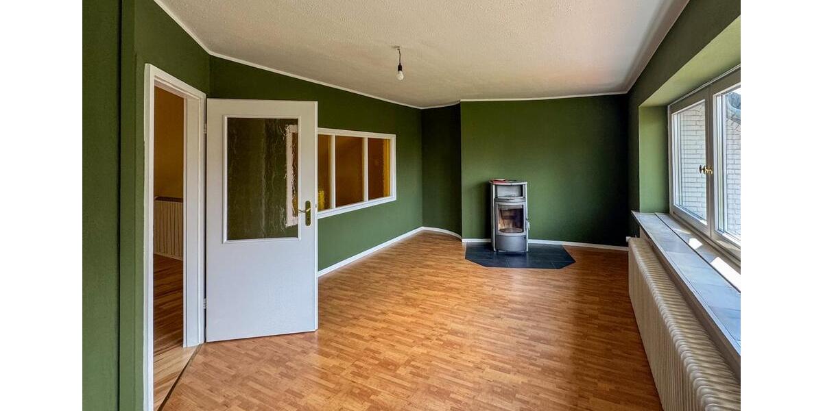 Einfamilienhaus Heide - 7 Zimmer, 199 m&sup2;, 2.200&euro; | Angebot:26340952